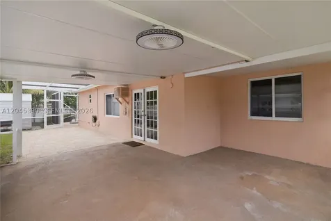 5190 SW 89th Avenue Cooper City FL 33328