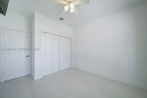 2924 NW 99th Place Doral FL 33172
