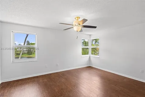15835 NW 7th Street Pembroke Pines FL 33028