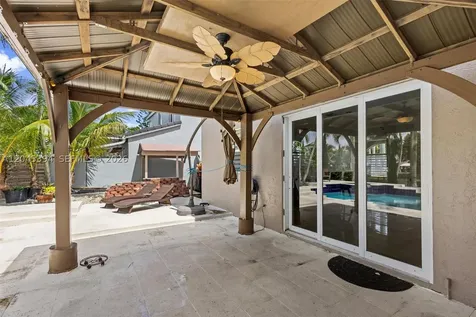15835 NW 7th Street Pembroke Pines FL 33028