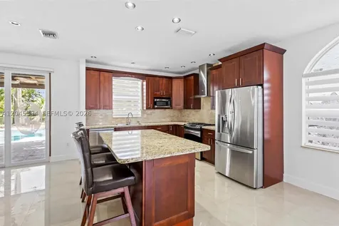 15835 NW 7th Street Pembroke Pines FL 33028