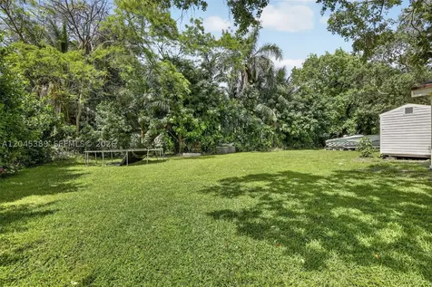 14401 SW 23rd Street Davie FL 33325