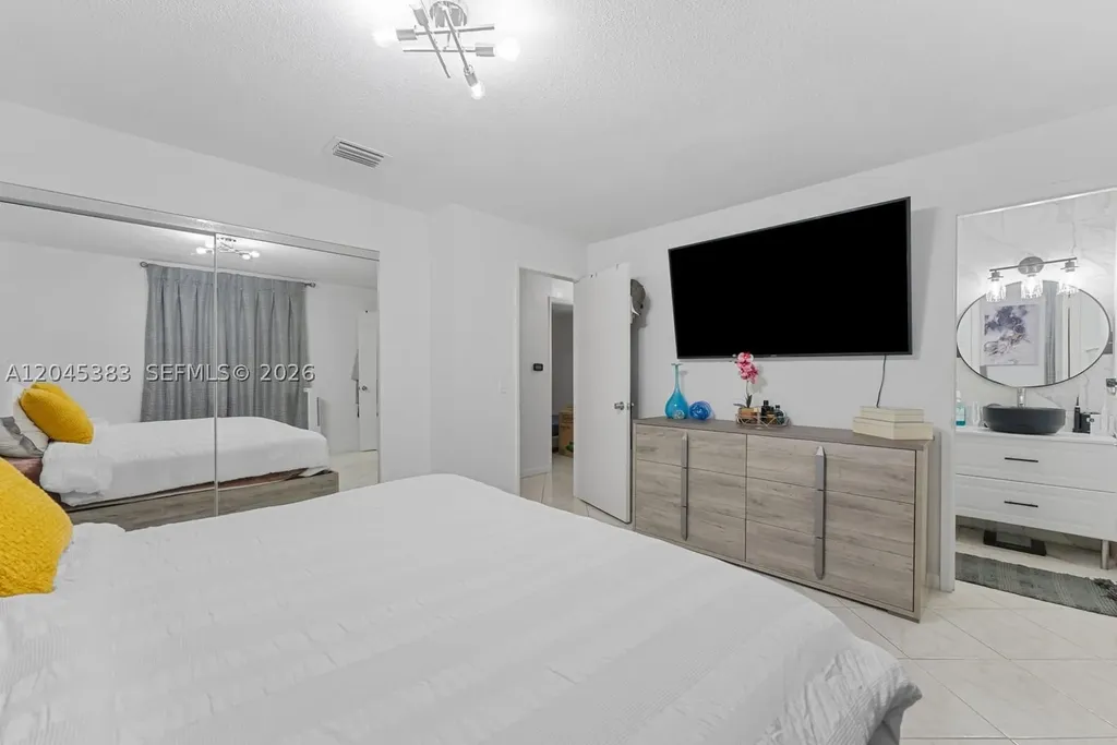 9508 N Military Trail Palm Beach Gardens FL 33410