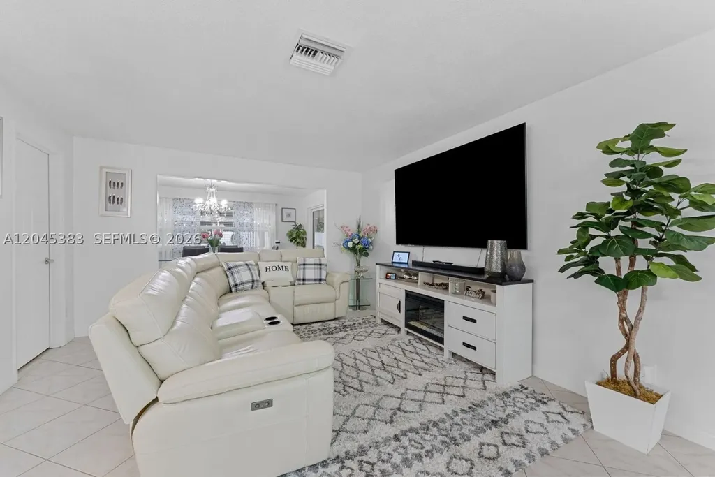 9508 N Military Trail Palm Beach Gardens FL 33410