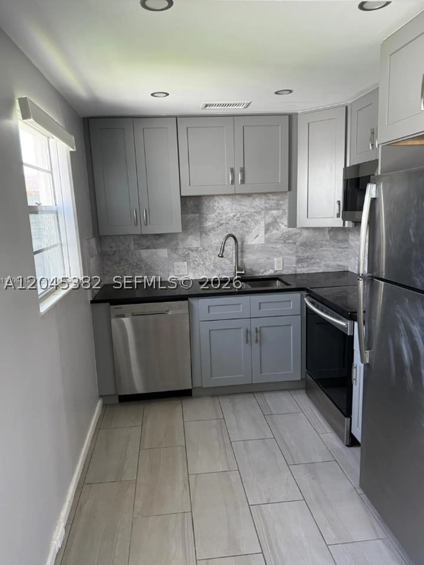 165 Fanshaw D Boca Raton FL 33434
