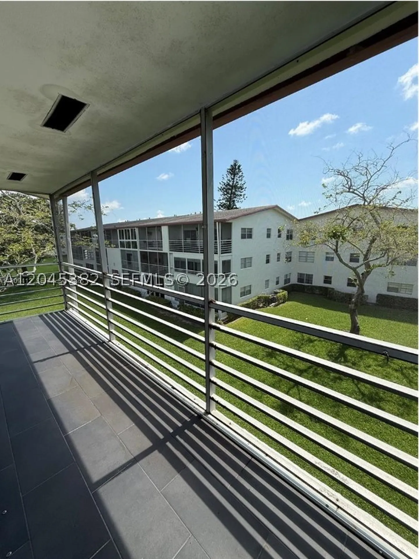165 Fanshaw D Boca Raton FL 33434