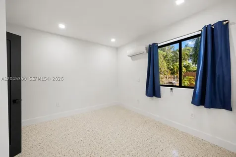 365 Fairway Drive Miami Beach FL 33141
