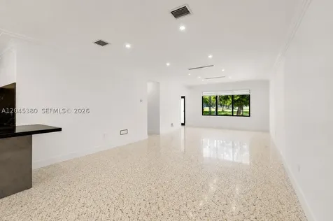 365 Fairway Drive Miami Beach FL 33141