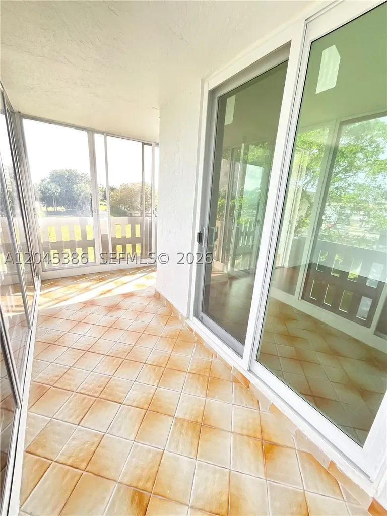 919 Hillcrest Drive Hollywood FL 33021