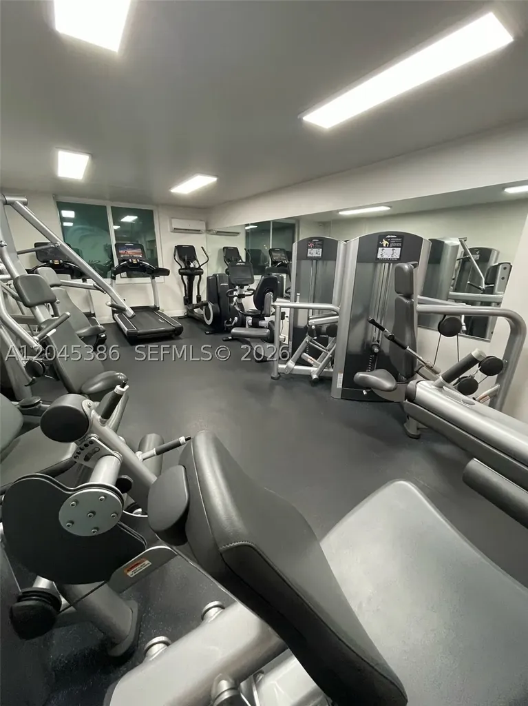 919 Hillcrest Drive Hollywood FL 33021
