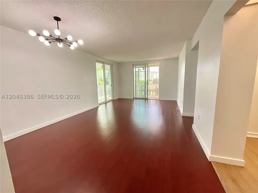 919 Hillcrest Drive Hollywood FL 33021