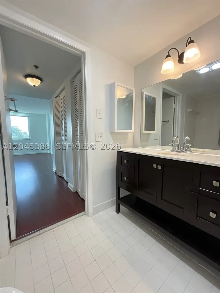 919 Hillcrest Drive Hollywood FL 33021