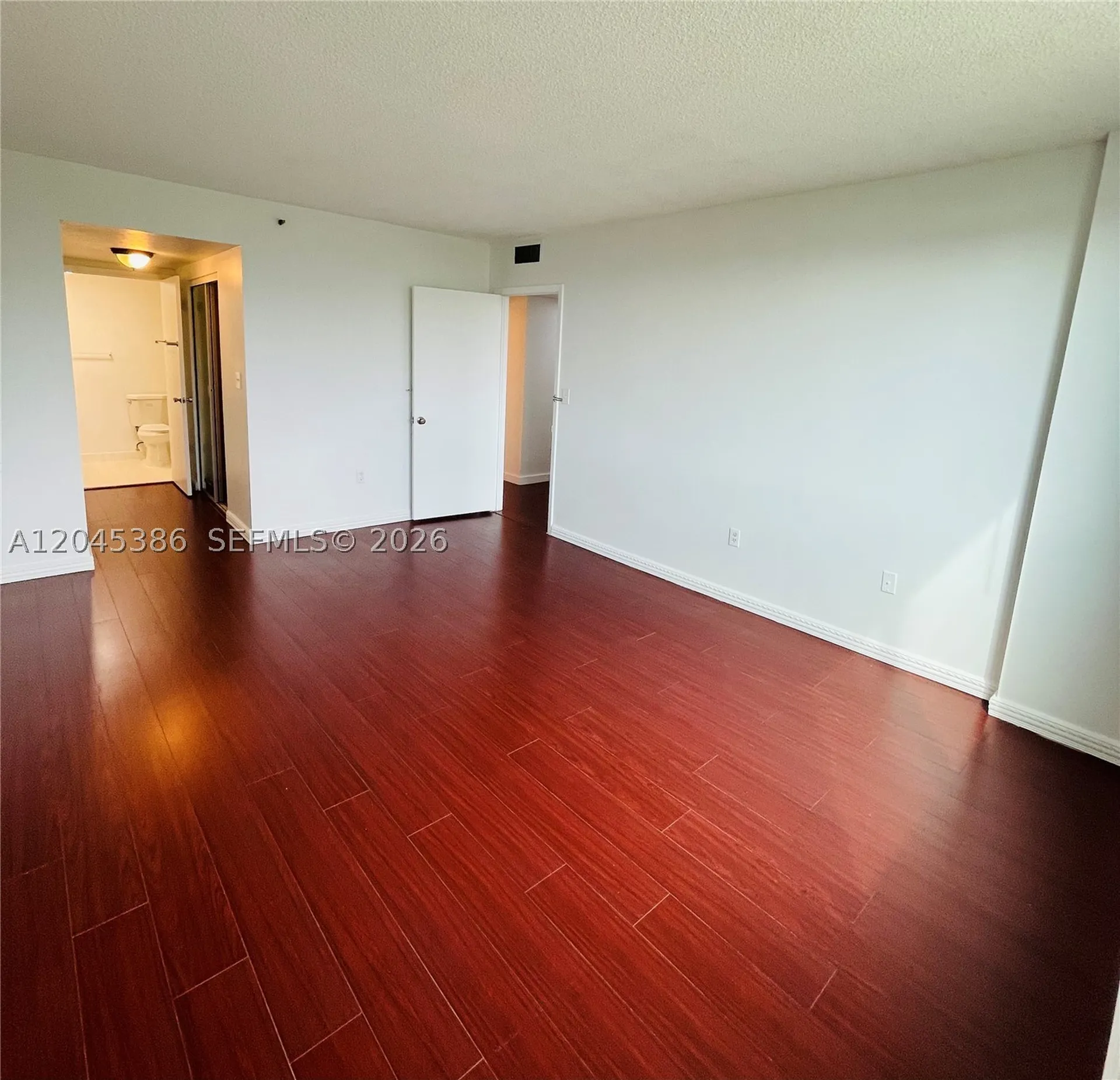 919 Hillcrest Drive Hollywood FL 33021