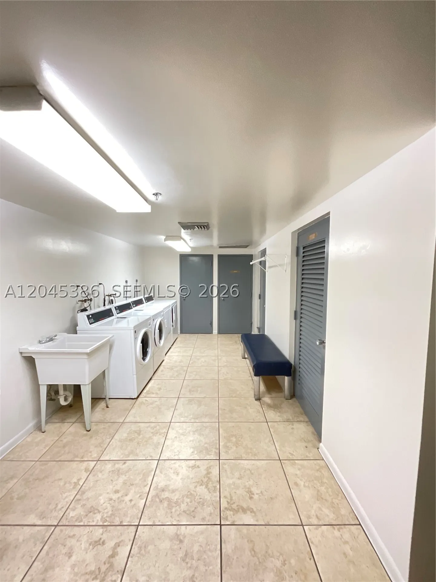 919 Hillcrest Drive Hollywood FL 33021