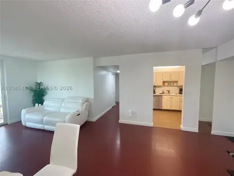 919 Hillcrest Drive Hollywood FL 33021