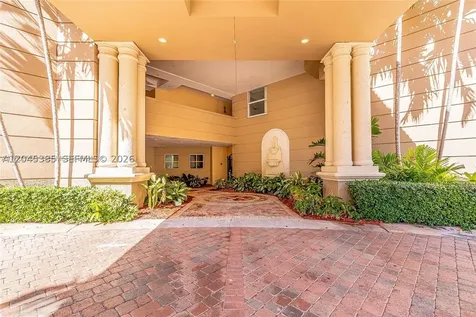 17150 N Bay Road Sunny Isles Beach FL 33160