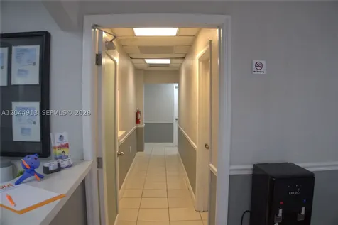 2433 NW 7th Street Miami FL 33125