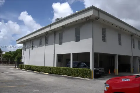 2433 NW 7th Street Miami FL 33125
