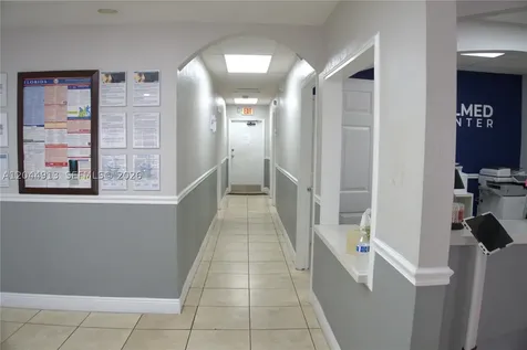 2433 NW 7th Street Miami FL 33125