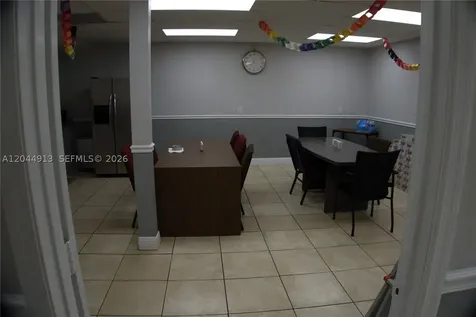 2433 NW 7th Street Miami FL 33125