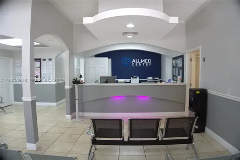 2433 NW 7th Street Miami FL 33125