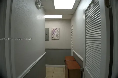 2433 NW 7th Street Miami FL 33125