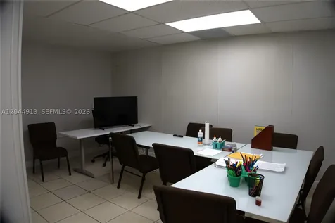 2433 NW 7th Street Miami FL 33125