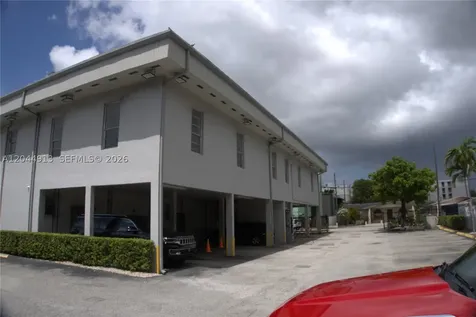 2433 NW 7th Street Miami FL 33125