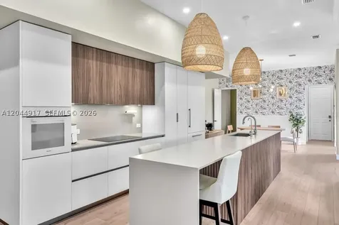 8289 NW 38th Street Cooper City FL 33024