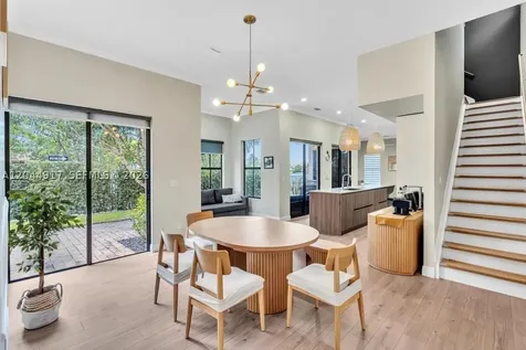 8289 NW 38th Street Cooper City FL 33024