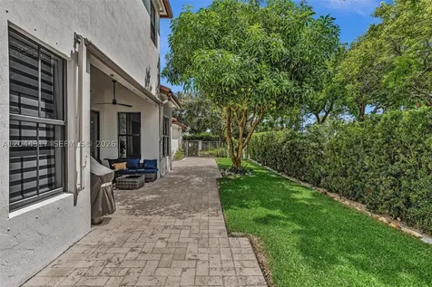8289 NW 38th Street Cooper City FL 33024