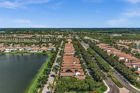 8289 NW 38th Street Cooper City FL 33024