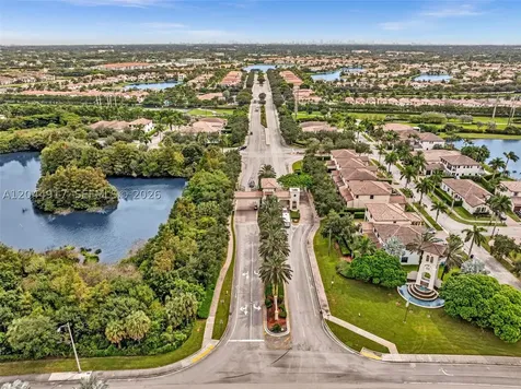 8289 NW 38th Street Cooper City FL 33024