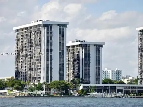 1901 Brickell Avenue Miami FL 33129