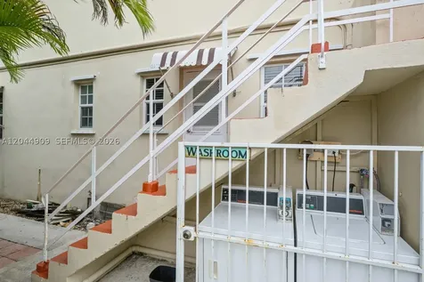 237 Madeira Avenue Coral Gables FL 33134