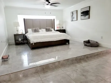 6324 NW 201st Lane Hialeah FL 33015