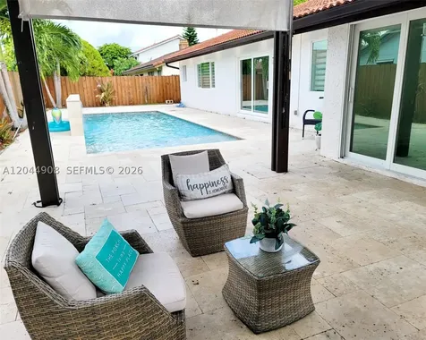 6324 NW 201st Lane Hialeah FL 33015