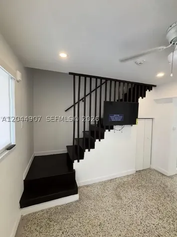 560 NW 1st Street Miami FL 33128