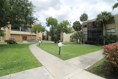 8415 SW 107th Avenue Miami FL 33173