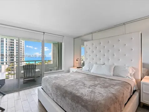 400 S Pointe Drive Miami Beach FL 33139
