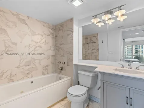 400 S Pointe Drive Miami Beach FL 33139