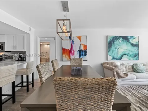 400 S Pointe Drive Miami Beach FL 33139