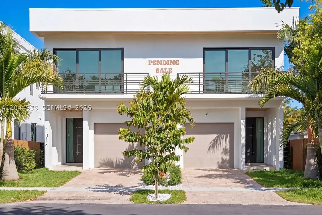 1332 NE 16th Terrace Fort Lauderdale FL 33304