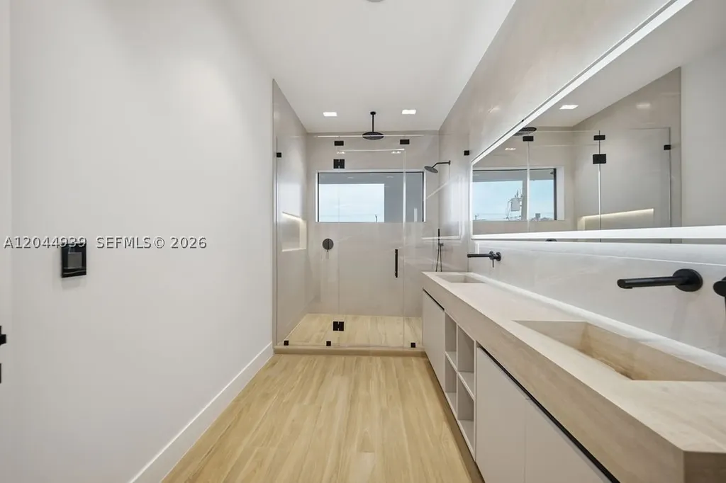 1332 NE 16th Terrace Fort Lauderdale FL 33304