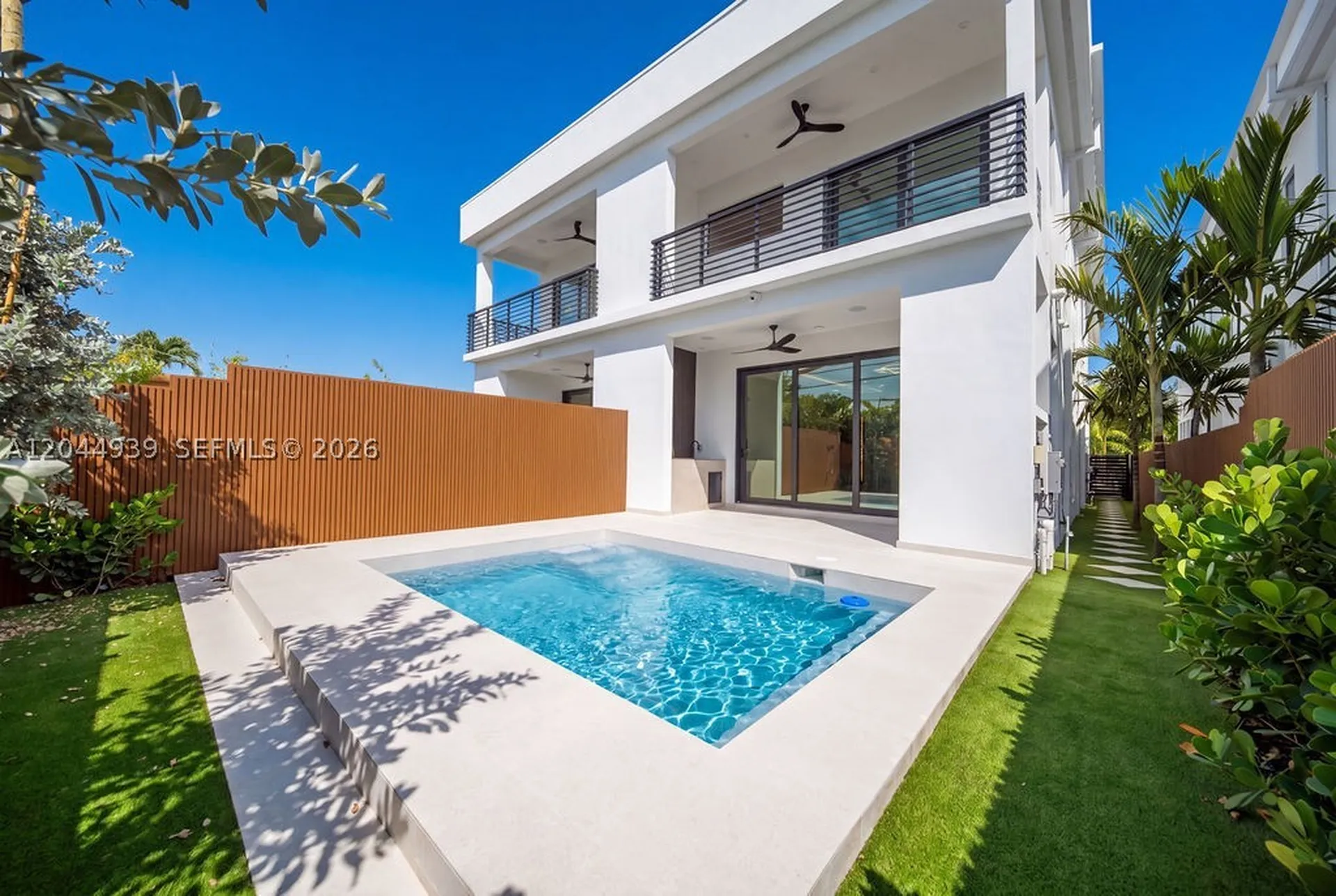 1332 NE 16th Terrace Fort Lauderdale FL 33304