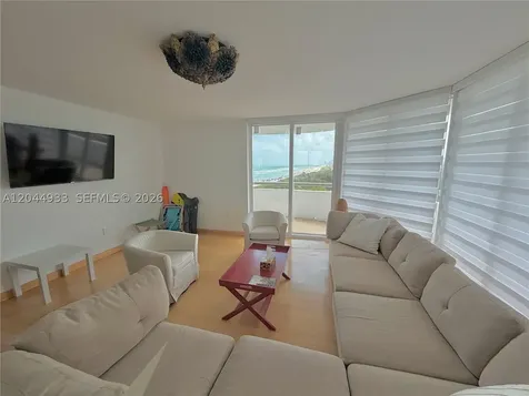 Sunny Isles Beach FL 33160