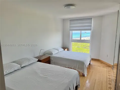 Sunny Isles Beach FL 33160