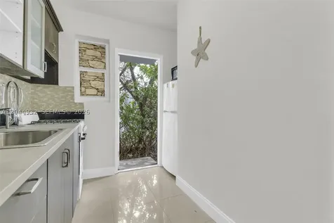 503 75th Street Miami Beach FL 33141