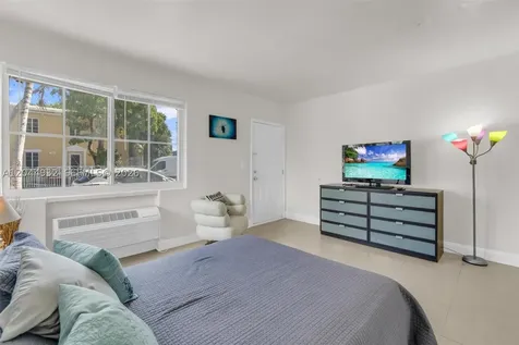 503 75th Street Miami Beach FL 33141