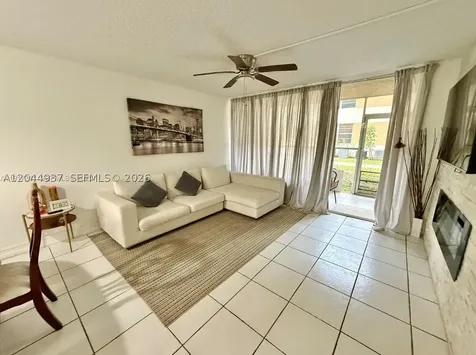 8246 NW 24th Street Coral Springs FL 33065